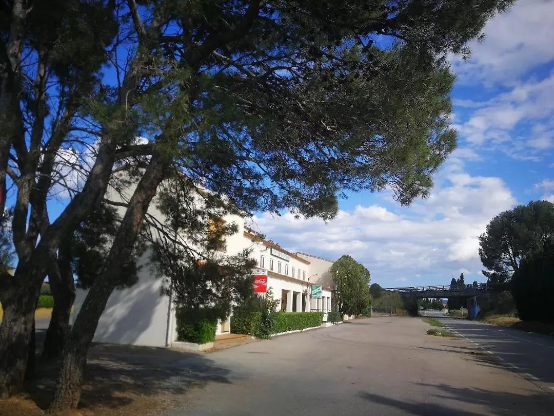 Hostal Brindis Viladamat